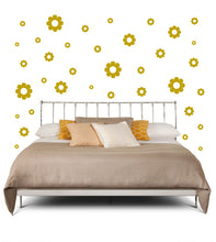Load image into Gallery viewer, GOLD DAISY WALL DECOR